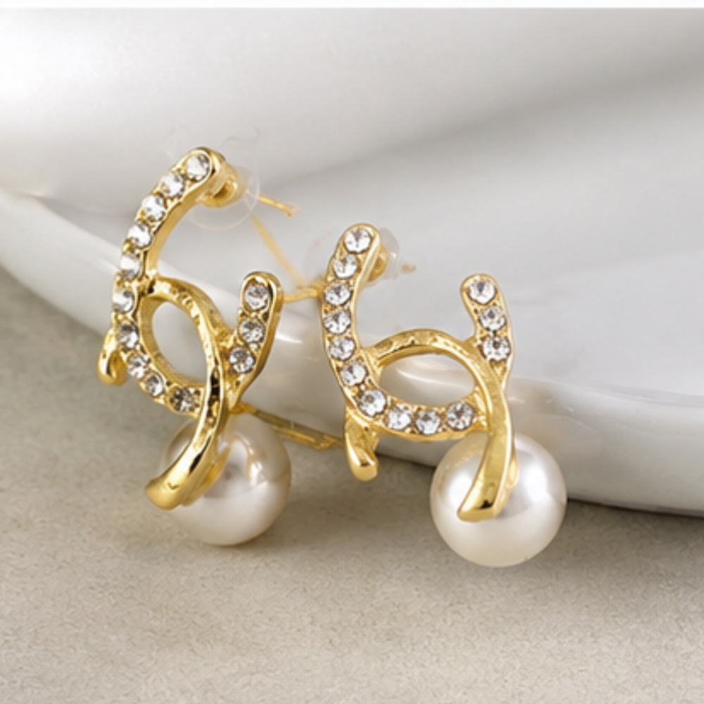 Pearl Spark Studs Earrings