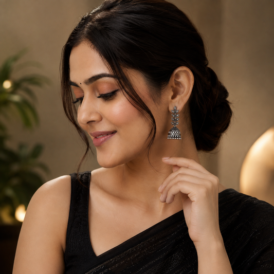 Rhythm Leaf Silver Earrings