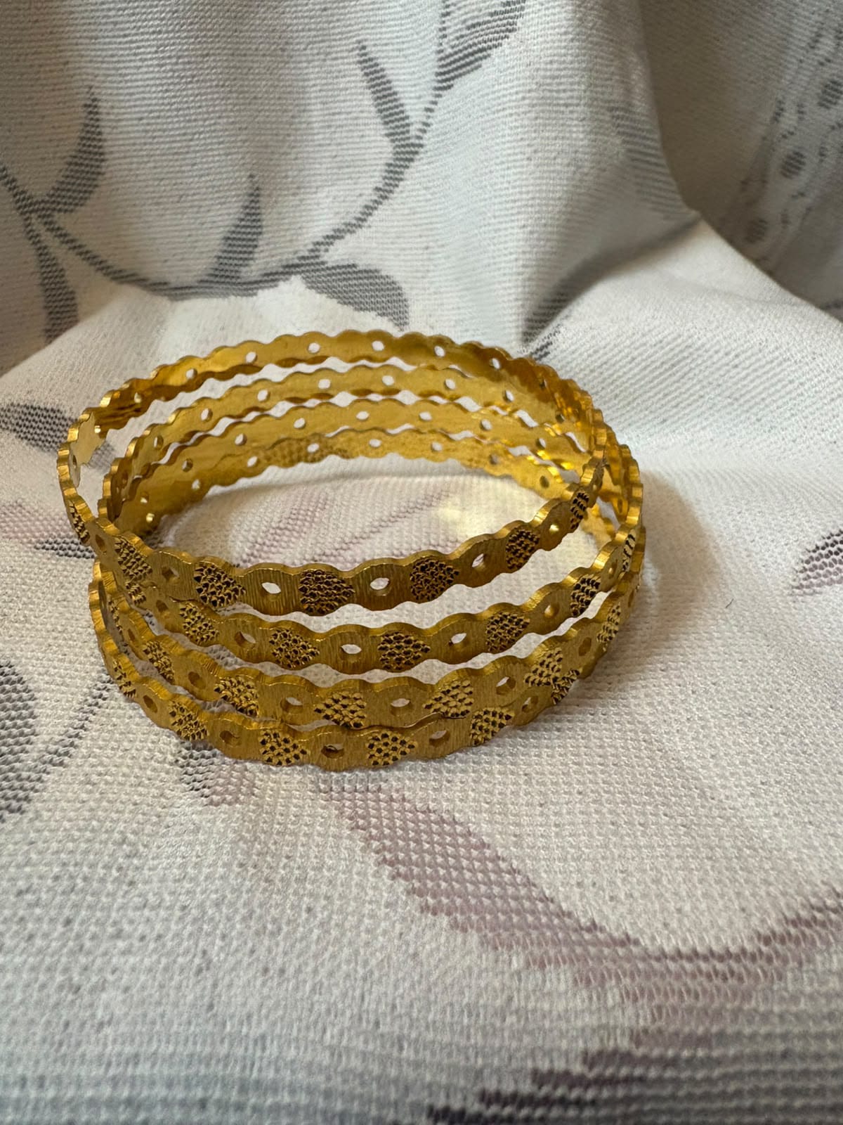 Golden Wave Cutout Bangles (set of 4)