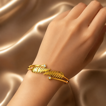 Leaf Stone Gold Bracelet