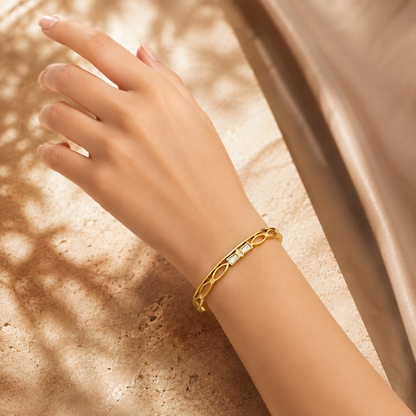Lucky Gold Bracelet