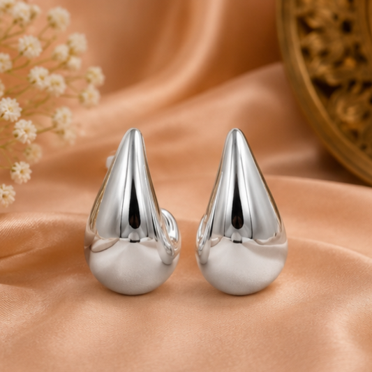 Ovisha Silver Twist Stud Earrings