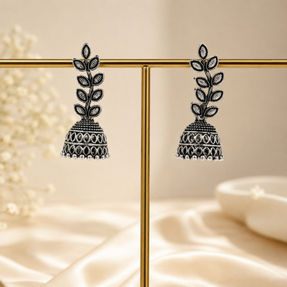 Rhythm Leaf Silver Earrings