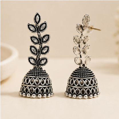 Rhythm Leaf Silver Earrings