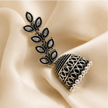 Rhythm Leaf Silver Earrings