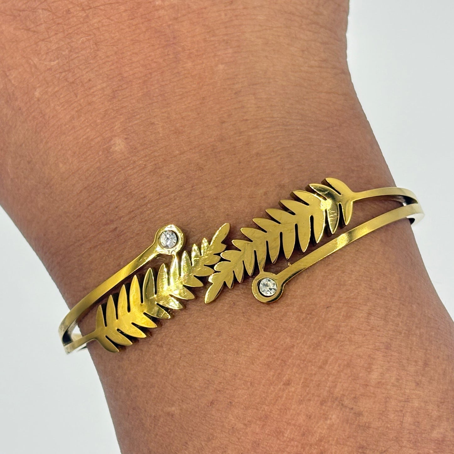 Leaf Stone Gold Bracelet